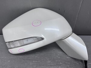 Used JDM auto part (BE3 NH624P Honda)
