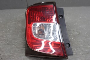 Honda Freed tail light set (GB3 D095 Honda)