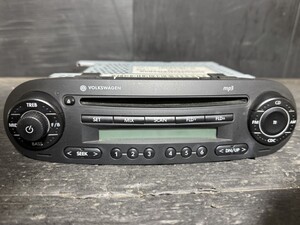 Volkswagen New Beetle audio head unit