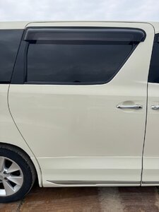 Used JDM auto part (GGH20)