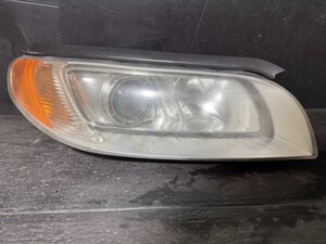 Used JDM headlight set (XC70 BB6324XC HID Volvo)
