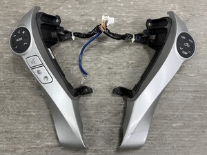 Toyota Prius used OEM part (ZVW30)
