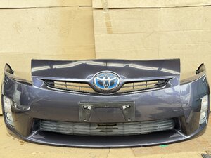 Toyota Prius front bumper (LED ZVW30)