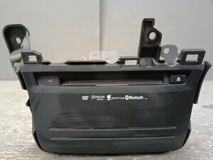 Honda Odyssey navigation head unit (RB3)