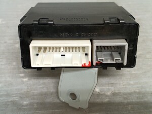 Used JDM auto part (DA64V BCM Suzuki)