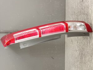 Honda Stream tail light set (RN6 D079 Honda)