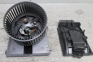 Volkswagen New Beetle used OEM part (Valeo)