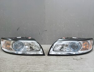 Used JDM headlight set (V50 HID Volvo)