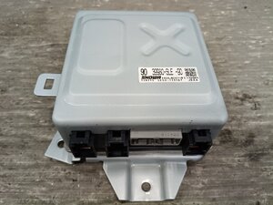 Honda Odyssey used OEM part (RB3 SHOWA Honda)
