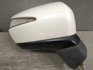 Honda Odyssey used OEM part (BR3 NH624P M43)