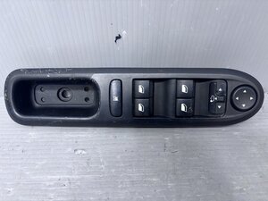 Used JDM auto part (D2V PEUGEOT)