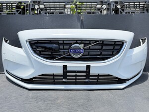 Used JDM front bumper (V40)