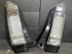 Used JDM tail light set (N-BOX JF1 D106 Honda)