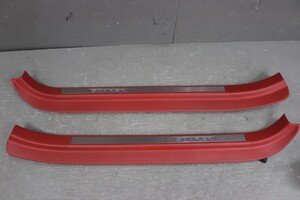 Used JDM auto part (Noble Color UZZ40)