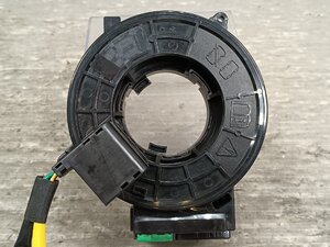 Used JDM auto part (U72V)
