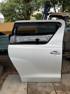 Used JDM auto part (GGH20 M2L4)