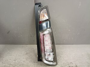 Used JDM tail light set (N-WGN JH1 W1399 Honda)