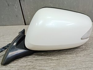 Used JDM auto part (GP4 NH624P Honda)