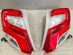 Used JDM tail light set (KSP130 Toyota)