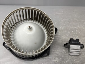 Used JDM auto part (RG1 Honda StepWgn)