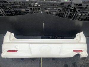 Honda Stream used OEM part (RN6 NH624P Honda)