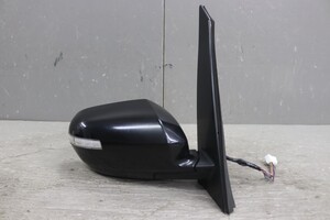 Honda Elysion used OEM part (RR3 B92P)