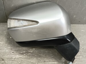 Honda Odyssey used OEM part (RB3 NH704M Honda)