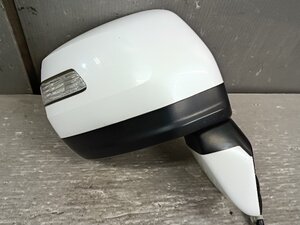 Used JDM auto part (RK1 NH788P)