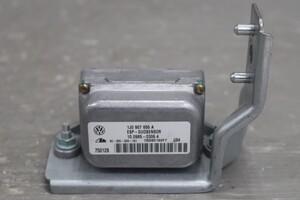 Volkswagen New Beetle used OEM part (Ate)
