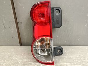 Used JDM tail light set (NV200 M20 DBA-M20 Valeo T002)