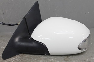Volkswagen New Beetle used OEM part