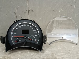 Volkswagen New Beetle instrument cluster