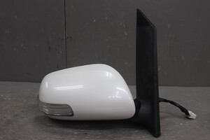 Used JDM auto part (ZGM10)