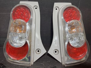 Used JDM tail light set (L675S)