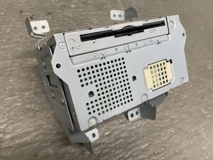 Used JDM navigation head unit (Y51 NAU-P810FJP Nissan)