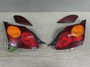 Used JDM tail light set (SCV UZZ40 Toyota)