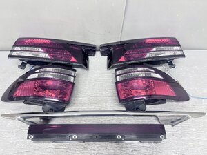 Used JDM tail light set (ACR30 ACR30W-MRSSKP)