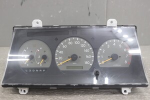 Used JDM instrument cluster (VCH28 Toyota)