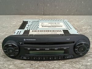 Volkswagen New Beetle audio head unit